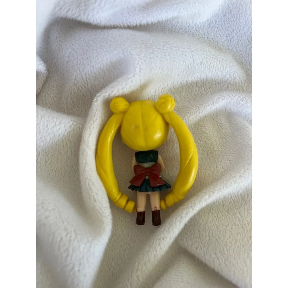 Sailor Moon Usagi Tsukino Mini Figure Anime Collectible PVC‎ Toy Yellow Pigtails